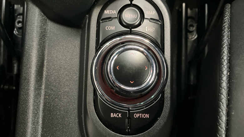 MINI Hatchback 2.0 Cooper S Exclusive 3dr Auto Petrol Hatchback